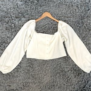 White/cream Cropped blouse